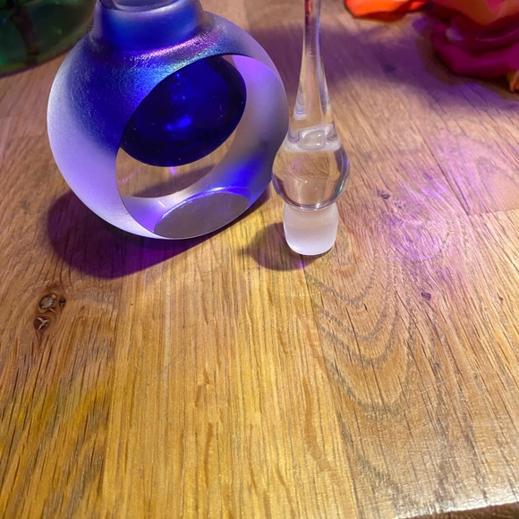 🎲🎸VINTAGE COBALT BLUE PERFUME BOTTLE🎸🎲 - Picture 8 of 10